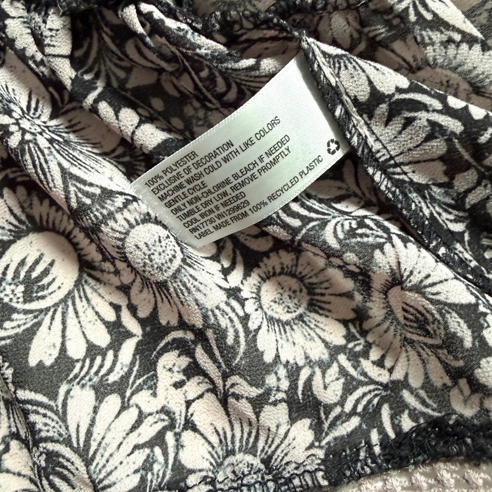 Boho flowy top, long sleeve, with lace detail, size xs - Picture 9 of 9